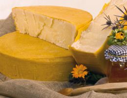 Immagine 1 di FORMAGGIO SAN PIETRO IN CERA D'API