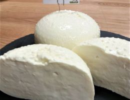 Immagine 2 di ROBIOLA MUFFETTA IN CARBONE VEGETALE