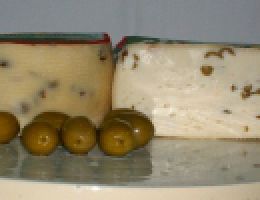 Immagine 1 di Canestrato con Olive