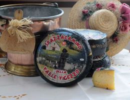 Immagine 1 di FORMAGGIO SPAZZACAMINO LATTERIA VIGEZZINA