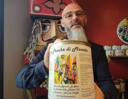 Immagine 1 di PESCHE SCIROPPATE DI MONATE AGRICOLA LE SELVE DI MONATE