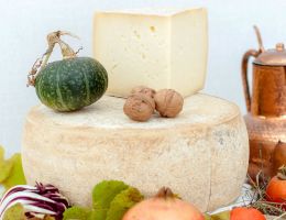 Immagine 1 di FORMAGGIO GUSTOSO LATTERIA DI LENTIAI