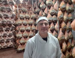 Immagine 5 di PRESCIUTTO CRUDO DI ROCCAFORTE MONDOVI' PROSCIUTTIFICIO PASTORELLI