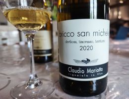 Immagine 3 di DERTHONA TIMORASSO BRICCO SAN MICHELE CLAUDIO MARIOTTO VINI