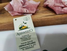 Immagine 5 di PROSCIUTTO COTTO DI SUINO NERO DELLE ALPI ALLEVAPERTO