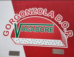 Immagine 3 di GORGONZOLA DOLCE D.O.P. CASEIFICIO MAURO VAGADORE