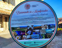 Immagine 4 di BARBERA DEL MONFERRARO SUPERIORE D.O.C.G. ROVERÒ QINQUE QUINTI VINI