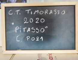 Immagine 3 di DERTHONA TIMORASSO PITASSO  CLAUDIO MARIOTTO VINI VIGNAIOLO IN VHO