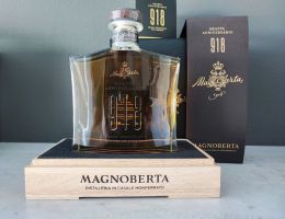 Immagine 5 di GRAPPA ANNIVERSARIO 918 10 ANNI DISTILLERIA MAGNOBERTA 1918
