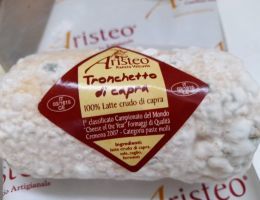 Immagine 1 di TRONCHETTO DI CAPRA A LATTE CRUDO CASEIFICIO ARISTEO VALCUVIA