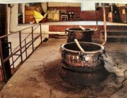 Immagine 5 di GRAPPA OVER 25-28 -30 ANNI ALAMBICCO DISCONTINUO A FUOCO DIRETTO DI LEGNA DISTILLERIA BARILE