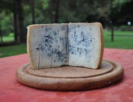 Immagine 1 di GRAN BLU DI CAPRA BIO AGRI GREENFANTASY CASTIGLIONE OLONA