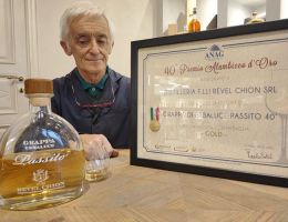 Immagine 3 di GRAPPA  DI ERBALUCE DI CALUSO PASSITO DISTILLERIA F.LLI REVEL CHION