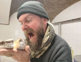 Immagine 1 di PATAFISICO DI CAPRA DOPPIA CAGLIATA LATTE CRUDO I SOPRAFFINI DI LUCA MONTALDO