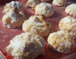 Immagine 1 di AMARETTI DI GALLARATE LE TORRI  BIANCHI PASTICCERIA