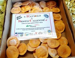 Immagine 2 di RAVIOLO DI SESTO CALENDE LA CASA DELLA PASTA FRESCA 1985