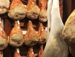 Immagine 3 di PROSCIUTTO CRUDO OSSOLANO SALUMI DEL DIVIN PORCELLO