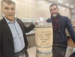 Immagine 3 di JAMAICA BLUE MOUNTAIN MISCELA MISCELA 100% ARABICA CAFFEE' DEL CARAVAGGIO DI QUALITA' SPECIALE