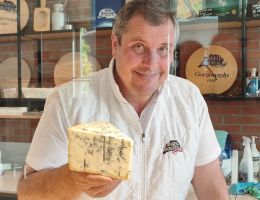 Immagine 1 di GORGONZOLA PICCANTE D.O.P. PRIMULA VERDE CASIFICIO E.ANGELO BARUFFALDI