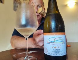 Immagine 2 di CANELLI D.O.C.G. MOSCATO RAIRI' TENUTA DEI FIORI DI VALTER BOSTICARDO