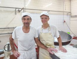 Immagine 2 di ROBIOLA DI OSMATE A LATTE DI MUCCA CASEIFICIO NORDEN