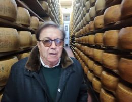 Immagine 1 di TIPICO LODIGIANO ZUCCHELLI CASEIFICIO ZUCCHELLI ORIO LITTA