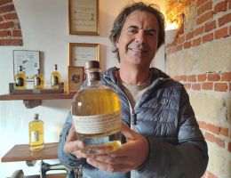 Immagine 1 di GRAPPA RISERVA 7 ANNI MALVASIA DI CASORZO NON FILTRATA ANTICA DISTILLERIA DI ALTAVILLA