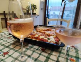 Immagine 3 di SPUMANTE ROSATO DI BRACHETTO D'ACQUI BRASCÈ ODDONE PRATI IN STREVI