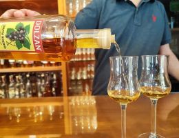 Immagine 4 di GRAPPA RISERVA 50° DOLZAN GIOVANNI DISTILLERIA  VILLA DE VARDE