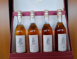 Immagine 5 di GRAPPA DI BAROLO 13 ANNI NIVIS DISTILLERIA MAROLO 1977 ALBA