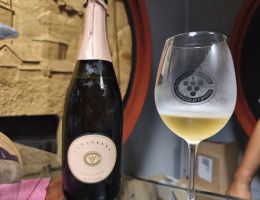 Immagine 5 di NEBBIOLO BRUT ROSE' D.O.C. LUNANEUVA CANTINA PRODUTTORI NEBBIOLO DI CAREMA