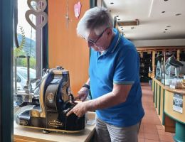 Immagine 5 di PROSCIUTTO CRUDO PETIT MARCEL 14 MESI LA VALDÒTAINE