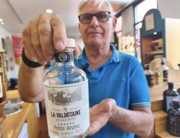 Immagine 4 di GRAPPE MONOVITIGNO DELLA VALLE D'AOSTA  DISTILLERIA LA VALDÓTAINE DI MONTAGNA SAINT MARCEL