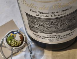 Immagine 2 di METODO CLASSICO 30 MESI PRIÈ BLANC STELLA DEI GHIACCIAI BRUNET PIERO VIGNAIOLO MORGEX