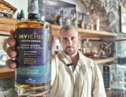 Immagine 1 di GRAPPA RISERVA DI SFORZATO 18 MESI DI VALTELLINA GRAPPA EROICA DISTILLERIA INVITTI 1948