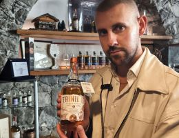 Immagine 3 di GRAPPA DI NEBBIOLO DELLA VALTELLINA 36 MESI TRINIDAD DISTILLERIA INVITTI 1948