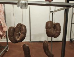 Immagine 3 di MORTADELLA DI FEGATO BAGNATA CON GRAPPA SALUMIFICIO COLOMBO SALVO CROSIO DELLA VALLE
