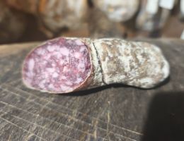 Immagine 2 di SALAME DI SUINO NERO DI PARMA  3 MESI SALUMIFICIO AGRICOLO BIO SAN PAOLO DI MEDESANO