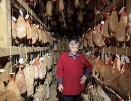 Immagine 4 di COPPA DI SUINO NERO DI PARMA 24 MESI SALUMIFICIO AGRICOLO BIO SAN PAOLO MEDESANO
