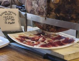 Immagine 2 di CRUDO DI SANTA LUCIA DA SUINO NERO DI PARNA 36 MESI SALUMIFICIO AGRICOLO BIO SAN PAOLO MEDESANO