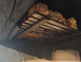 Immagine 4 di ALPE VEGLIA RICOTTA FRESCA E AFFUMICATA  A LEGNA  IN ALPEGGIO CASEIFICIO ZANOLA